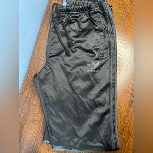 Adidas Men’s black tear away track pants Size Large